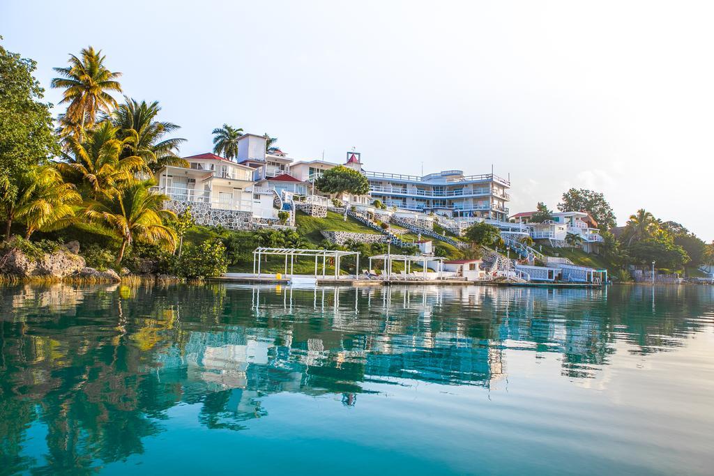 Hotel Laguna باكالار المظهر الخارجي الصورة